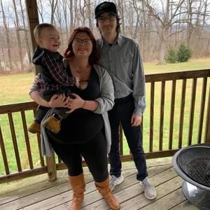 Meet your Posher, Dakota